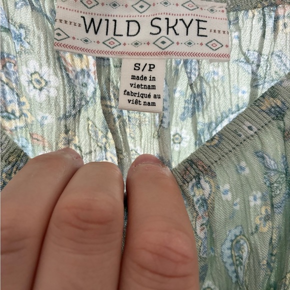 WILD SKYE Green Paisley Blouse boho size small - Picture 4 of 8